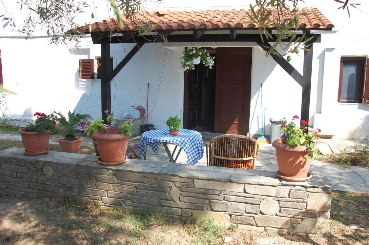 Villa Miranda Nikiti  Exterior photo