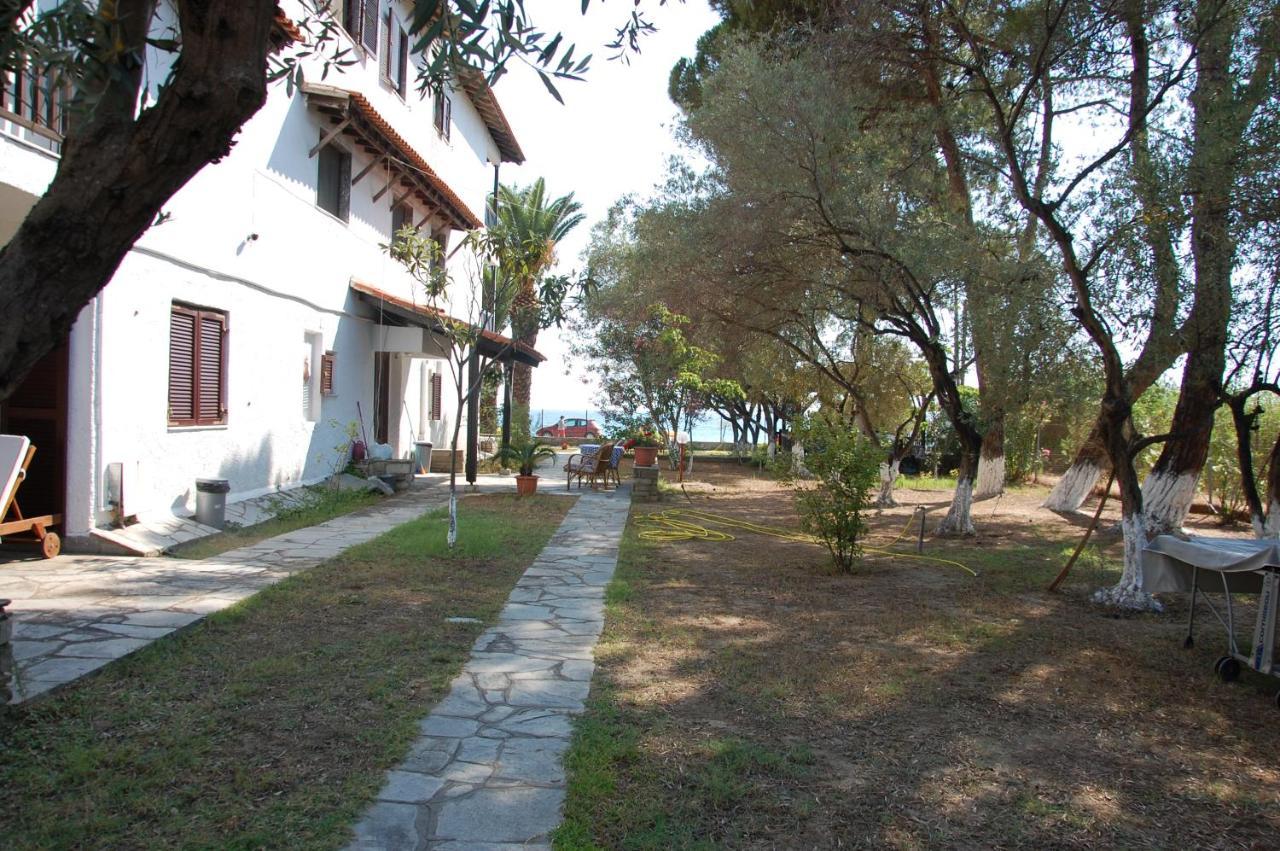 Villa Miranda Nikiti  Exterior photo